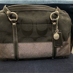 Coach Signature Handbags Vintage Black Medium Satchel Purse